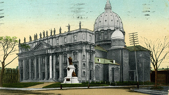 Carte postale de la cathédrale Marie-Reine-du-Monde (Photo : Centre d'histoire de Montréal)