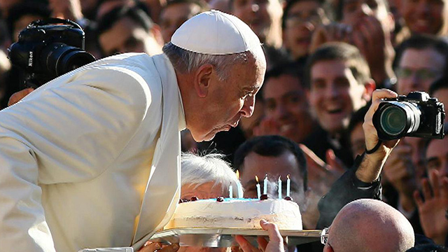 Wish Pope Francis happy birthday by email