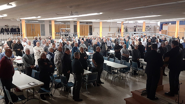 Les prêtres en communion pour le tournant missionnaire!