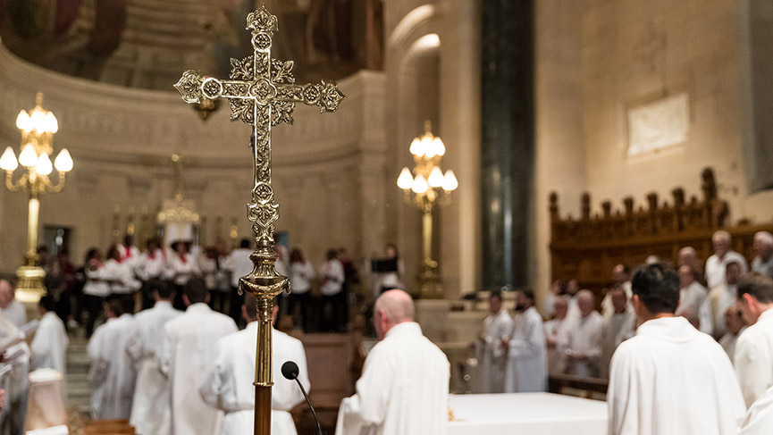 Célébration lors d'une ordination diaconale