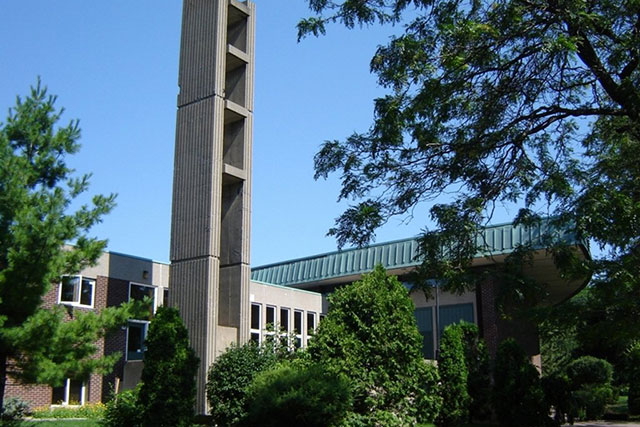 Photo : Laurent Laforest Église Marie-Reine-de-Coeur