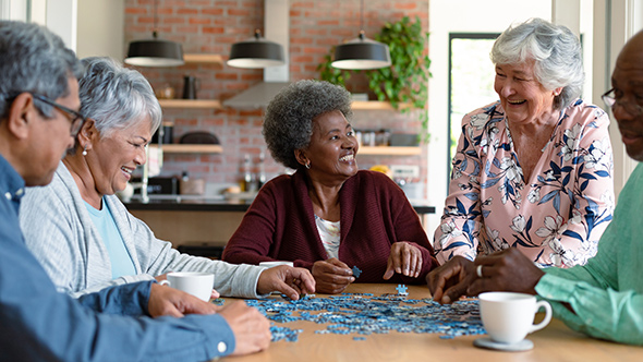 Seniors have an important role in the Catholic Church and in the SocietyLes aînés ont un rôle important pour l'Église