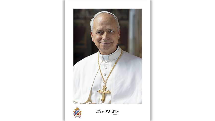Official image of Pope Leo XIV
