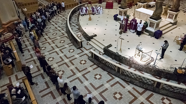 Appel décisif à la cathédrale Marie-Reine-du-Monde