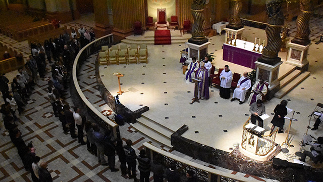 Archbishop Lépine receiving one hundred catechumens at the Rite of Election 2018