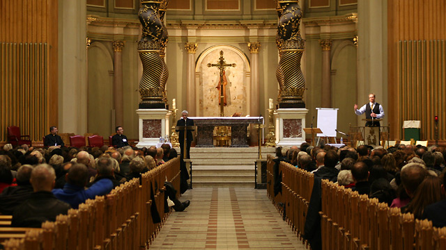 « Pourquoi l’Église existe-t-elle ? »