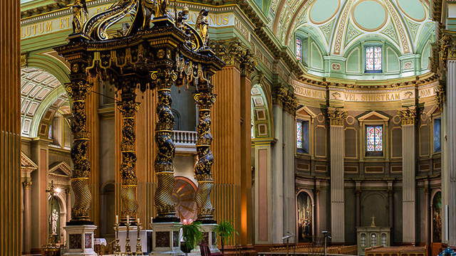 Cathédrale Marie-Reine-du-Monde et Saint-Jacques