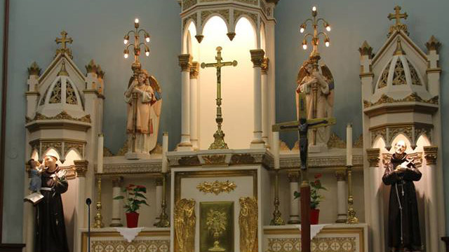 Holy Trinity (Most) (Polonais)