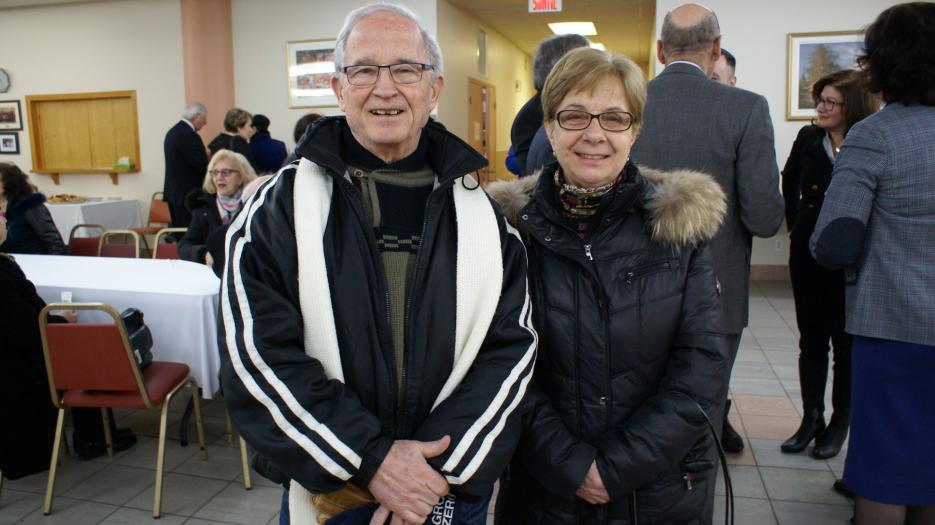 Lovely fellowship after the Mass! (Photo: Brigitte Bédard)