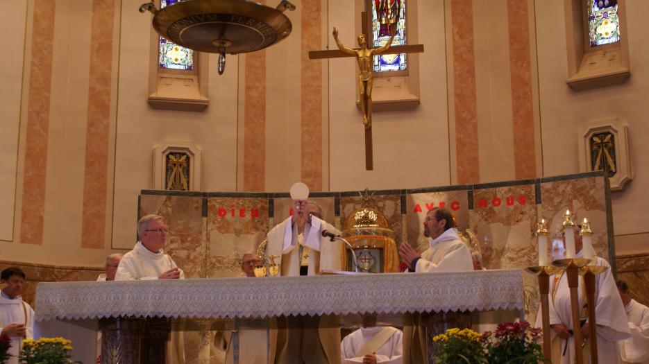 Consécration. (Photo : Brigitte Bédard)