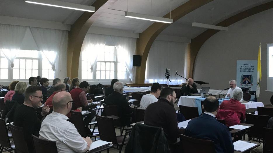 Une conférence attendue du père Baggio. (Photo : Alesandra Santopadre)