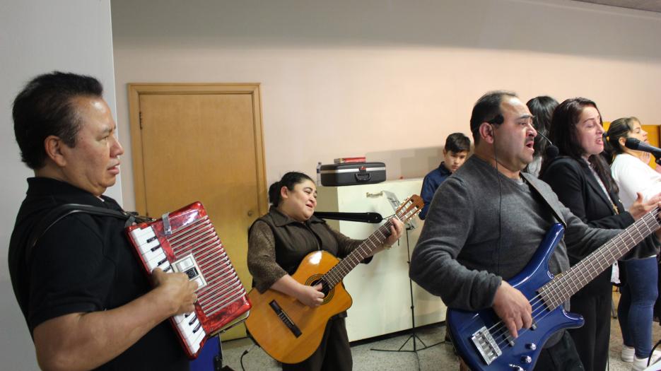  Les musiciens de la chorale (Photo : Isabelle de Chateauvieux) - © Église catholique à Montréal