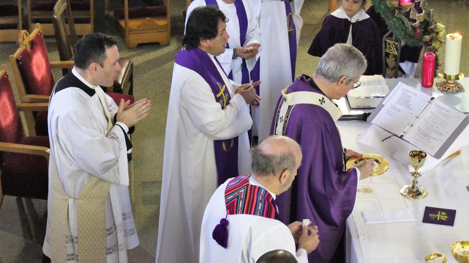 The priests. (Photo: Isabelle de Chateauvieux)