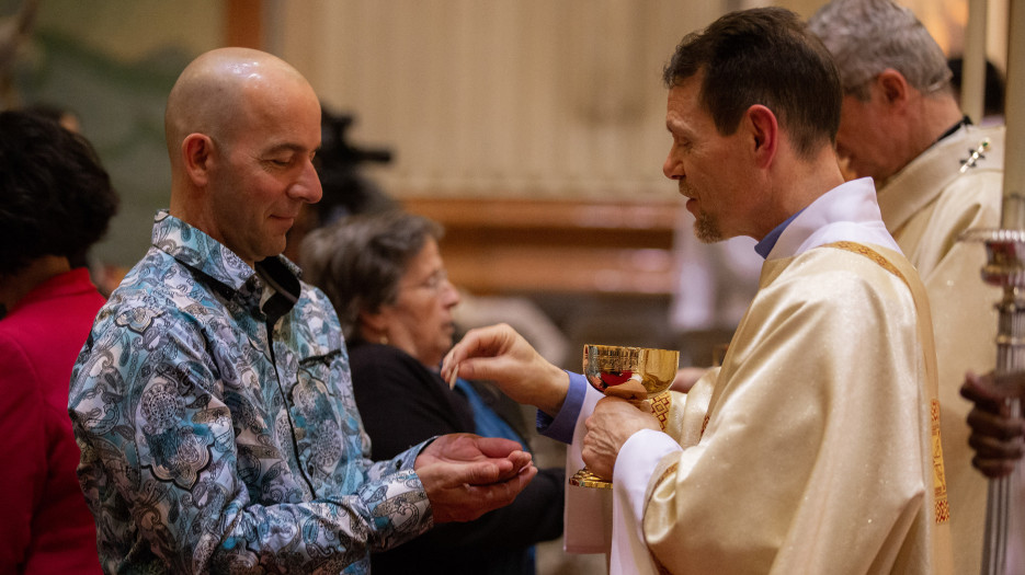 © Église catholique à Montréal / Photo : Bruno Olivier