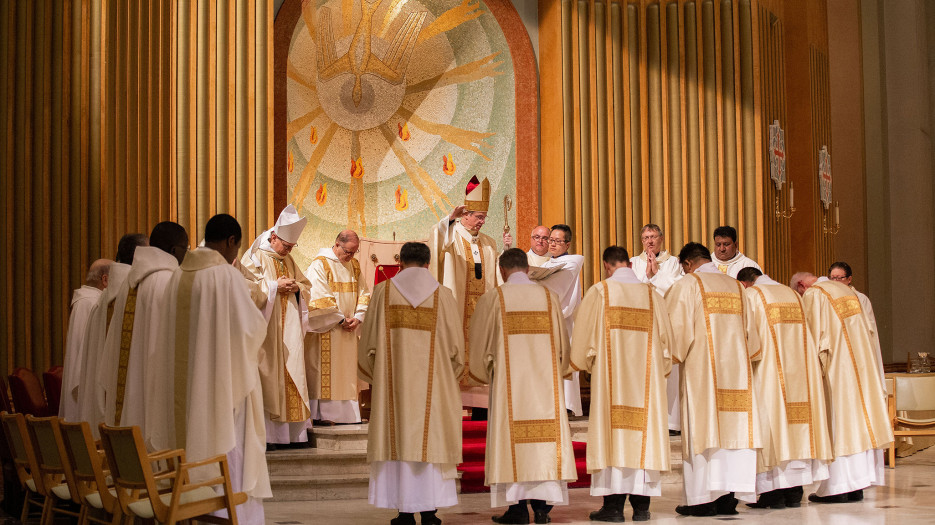 © Église catholique à Montréal / Photo : Bruno Olivier