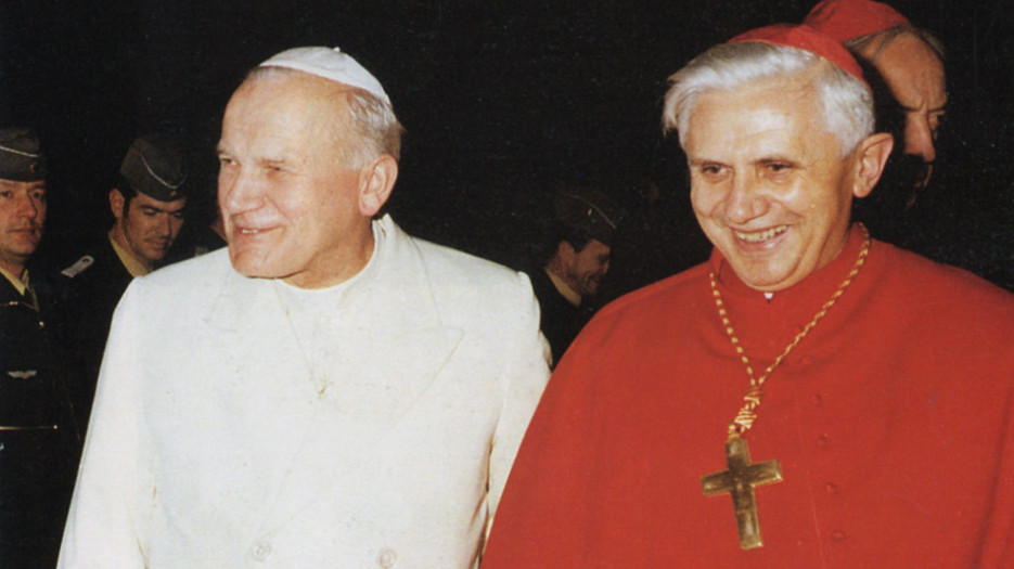 Avec le Pape à l'occasion du premier voyage de Jean-Paul II en Allemagne  (novembre 1980).