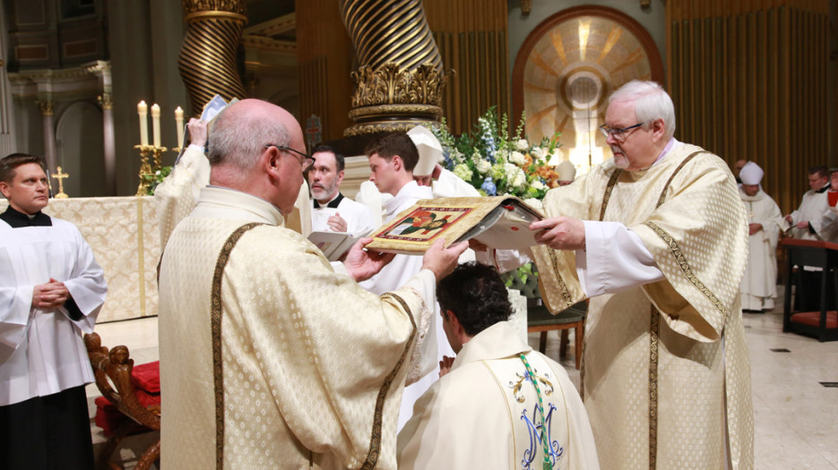 Mgr Frank Leo Évêque Auxiliaire de Montréal