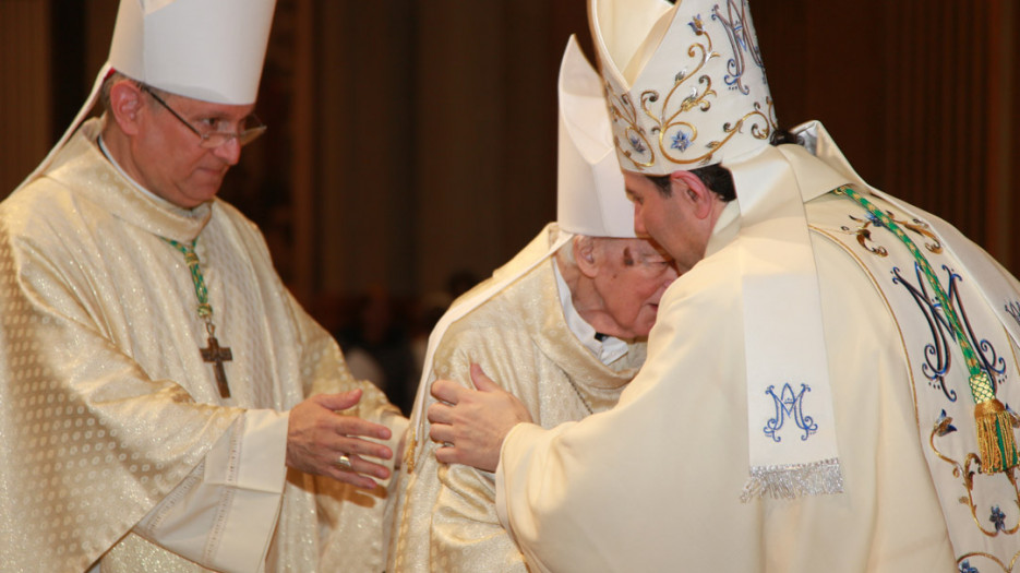 Mgr Frank Leo Évêque Auxiliaire de Montréal