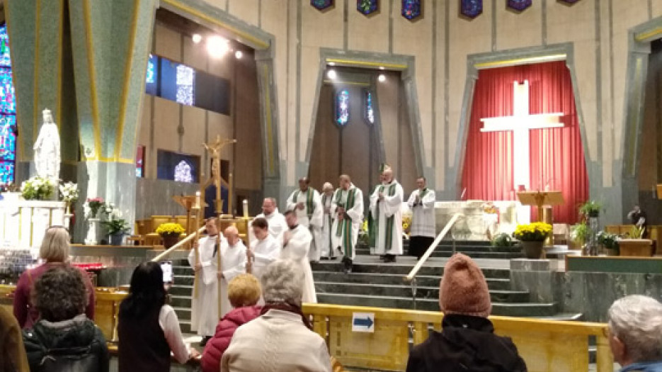 Pèlerinage avec Mgr Lépine à Notre-Dame-du-Cap