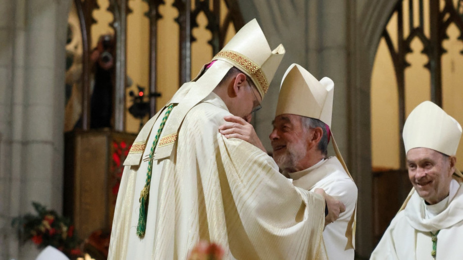 Bishop Alain Faubert Installed as Bishop of Valleyfield