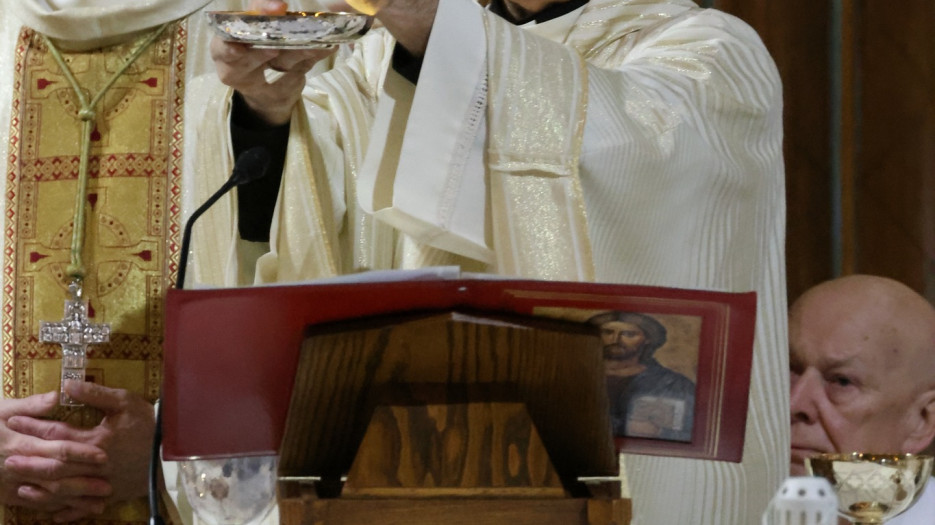 Mgr Alain Faubert a été installé du diocèse de Valleyfield