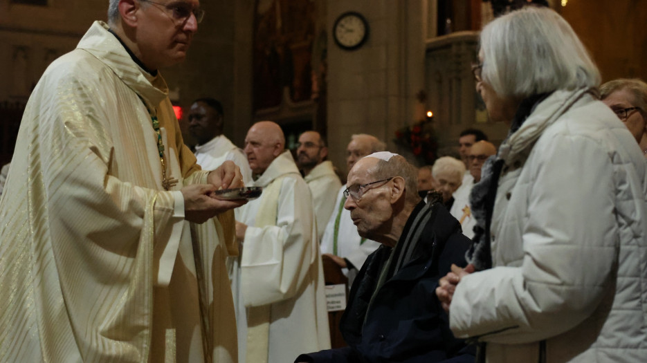 Mgr Alain Faubert a été installé du diocèse de Valleyfield