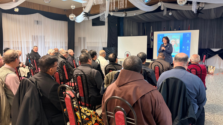 Des prêtres responsables de la catéchèse au sein des communautés culturelles de Montréal se sont réunis à la paroisse Notre-Dame de Fatima à Laval - 5 novembre 2025